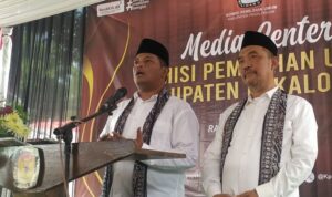 Manfaatkan Putusan MK Wakil Bupati Pekalongan Gandeng Pengusaha Daftar Pilkada 2024