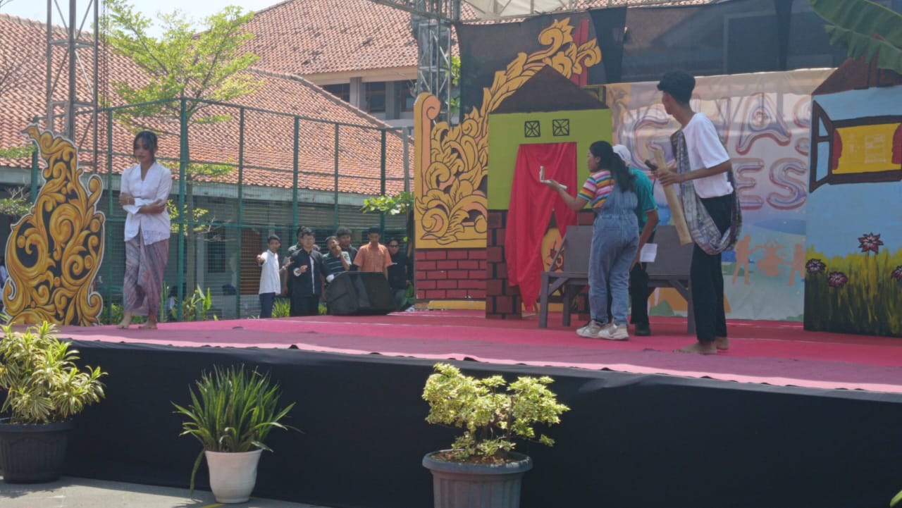 SMAN 3 Kota Pekalongan Mengadakan Kegiatan Ghasta Fest Menampilkan Seni dan Kreativitas Jawa