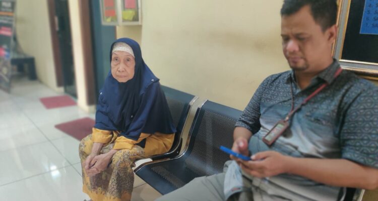 Nenek Dayana di Dampangi Kuasa Hukum Mengadu Ke Polisi Ungkap Siapa Otak Pelaku Ubah Nama Sertifikat