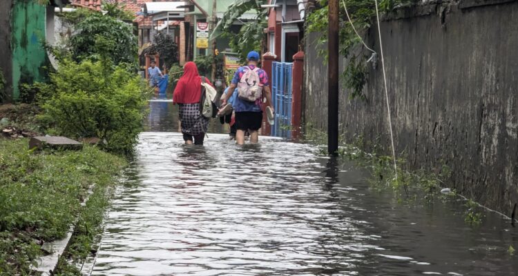 Gegara Drainase Tersumbat Banjir Tahunan Selalu Terjadi